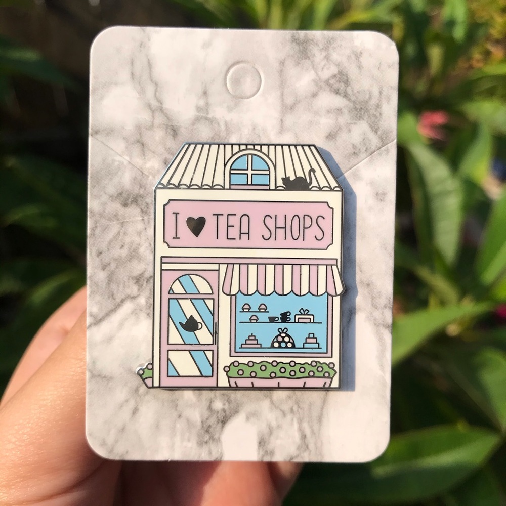 I Love Tea Shops Pin